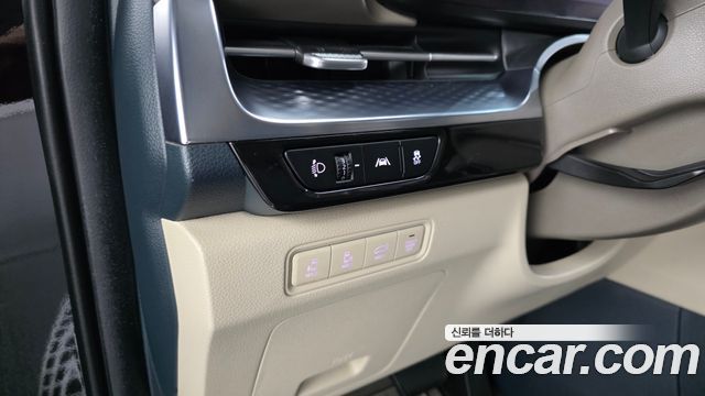 Kia Canival 2023 — photo 13