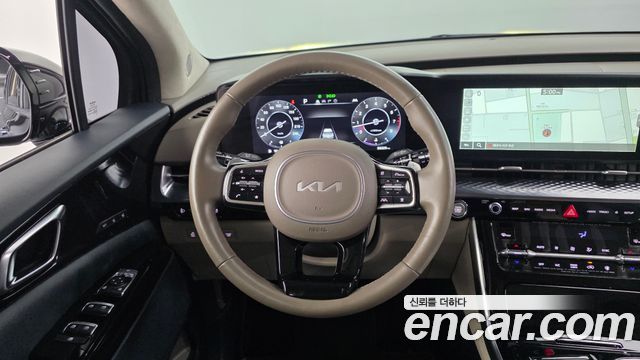 Kia Canival 2023 — photo 14