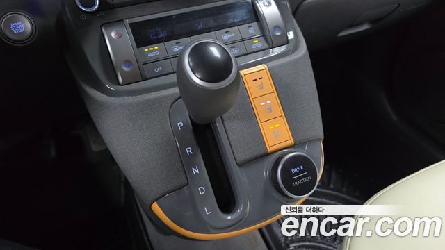 Hyundai Casper 2023 — photo 12