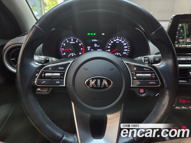Kia K3 2019 — photo 10