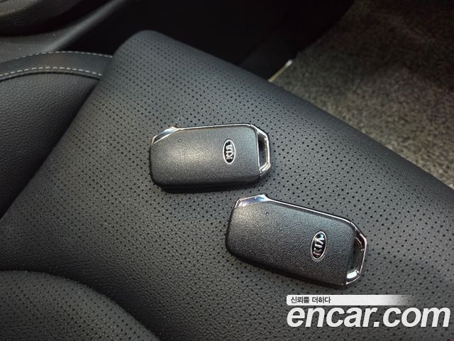 Kia K3 2019 — photo 16