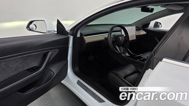 Tesla Model 3 2020 — photo 13