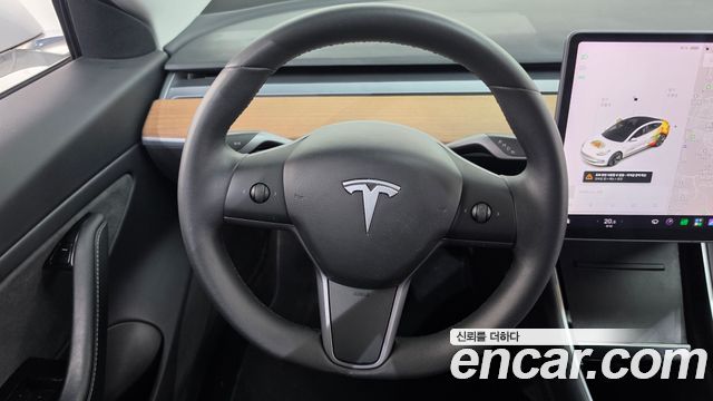 Tesla Model 3 2020 — photo 20