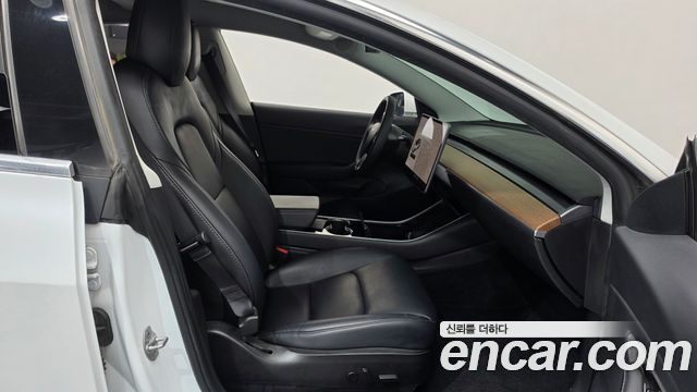 Tesla Model 3 2020 — photo 16