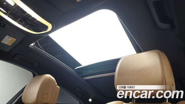 Porsche Macan 2018 — photo 22