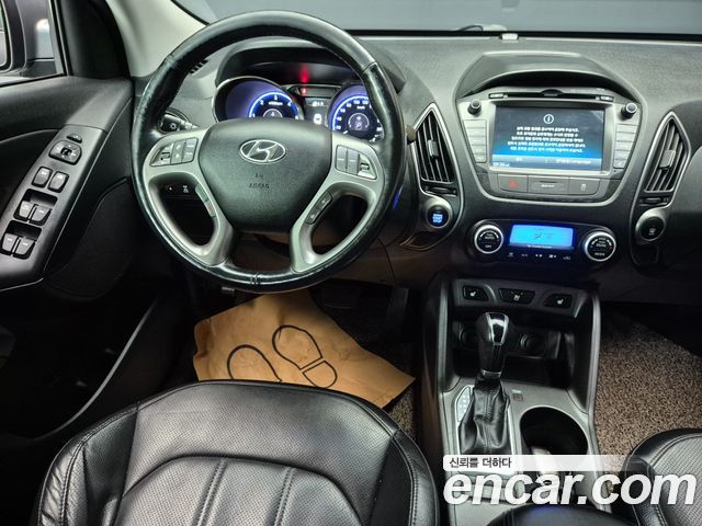 Hyundai Tucson 2014 — photo 8