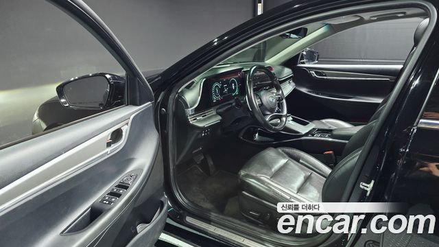 Hyundai Grandeur 2023 — photo 13