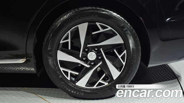 Hyundai Grandeur 2023 — photo 7