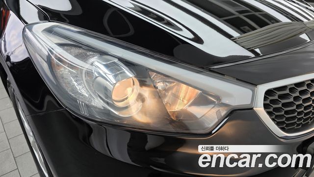 Kia K3 2015 — photo 8