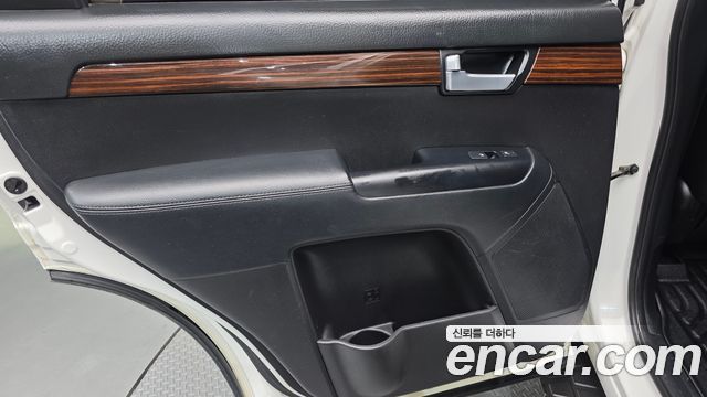 Kia Mohave 2018 — photo 15