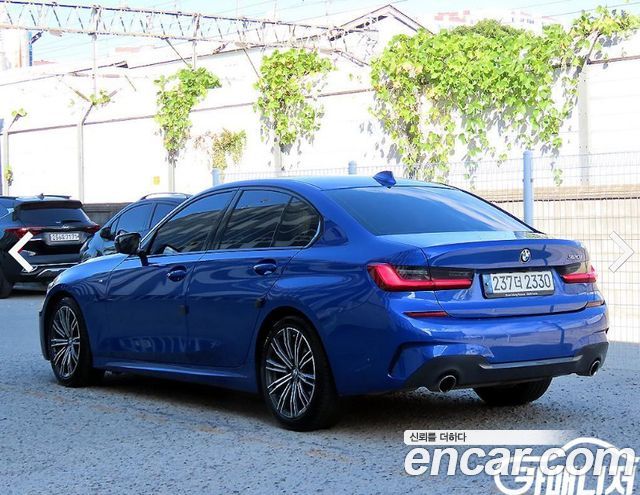 BMW 3-Series 2021 — photo 3