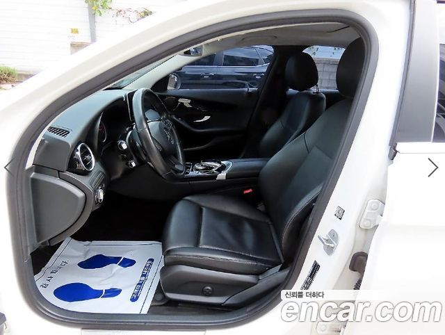Mercedes-Benz C-Class 2016 — photo 6
