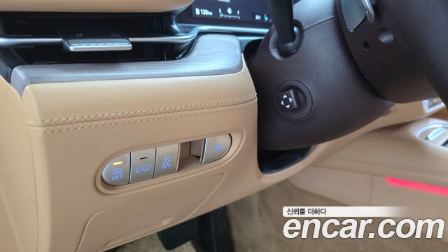 Genesis G90 2023 — photo 25