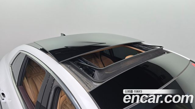 Genesis G90 2023 — photo 29