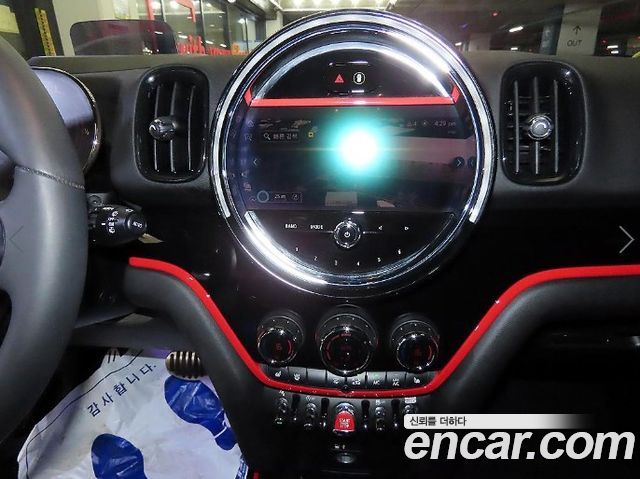 Mini Countryman 2022 — photo 11