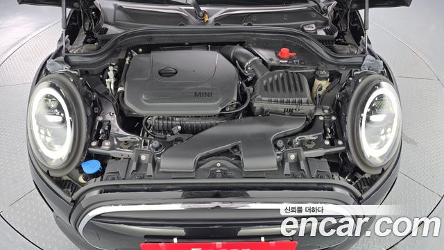 Mini Cooper 2023 — photo 6