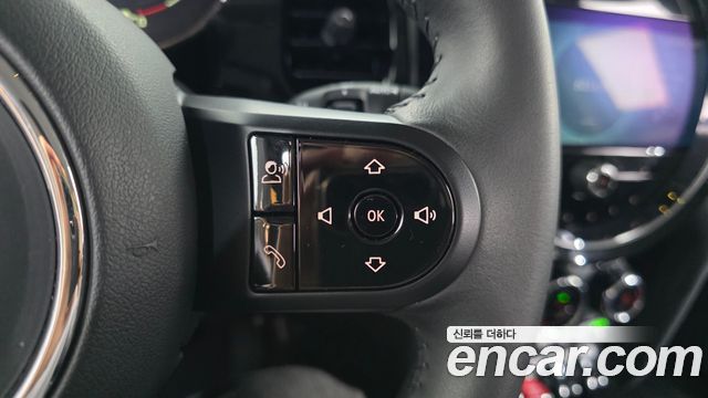 Mini Cooper 2023 — photo 23