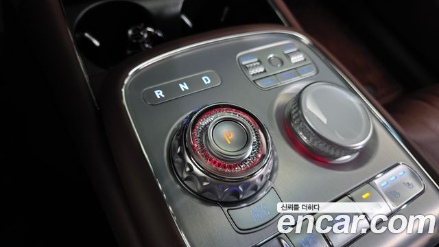 Genesis G90 2025 — photo 12