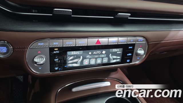 Genesis G90 2025 — photo 32