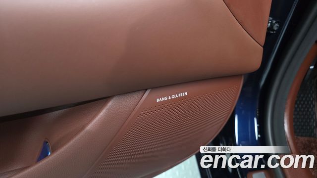 Genesis G90 2025 — photo 33