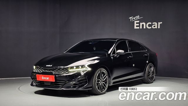 Kia K5 2023 — photo 1