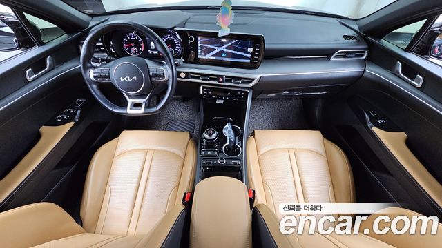 Kia K5 2023 — photo 7