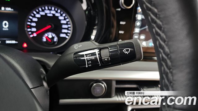 Kia K5 2023 — photo 19