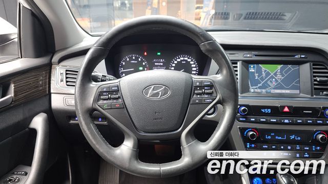 Hyundai Sonata 2015 — photo 19