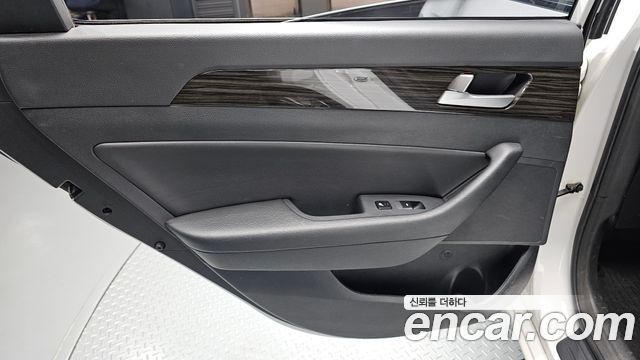 Hyundai Sonata 2015 — photo 15