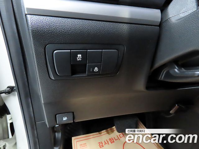 KG Mobility KORANDO 2013 — photo 15