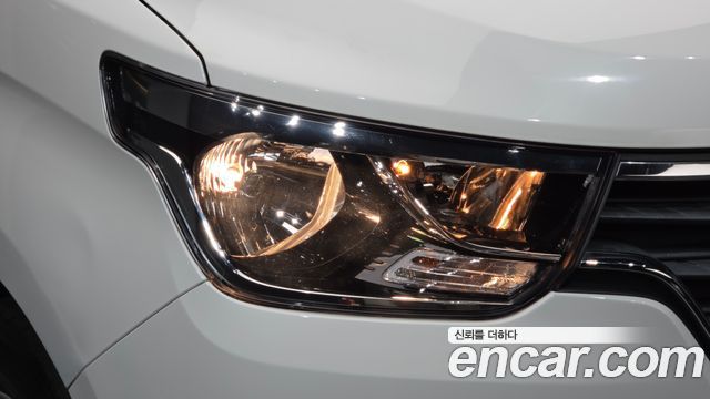 Hyundai Starex 2018 — photo 8