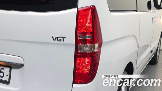 Hyundai Starex 2018 — photo 9