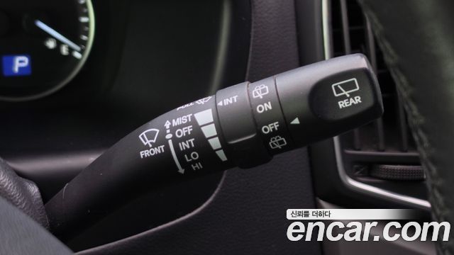 Hyundai Starex 2018 — photo 31