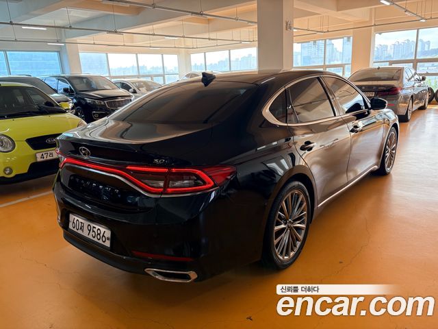 Hyundai Grandeur 2018 — photo 20
