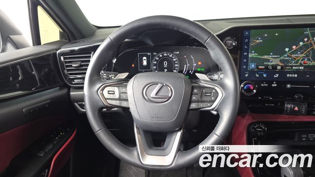 Lexus NX 2025 — photo 19