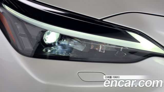 Lexus NX 2025 — photo 8