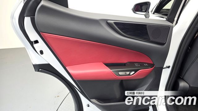 Lexus NX 2025 — photo 15
