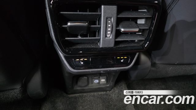 Lexus NX 2025 — photo 30