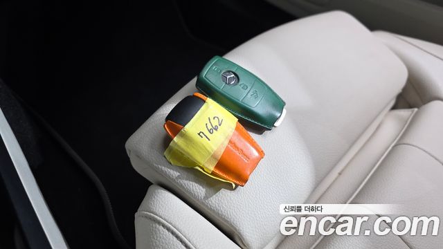 Mercedes-Benz A-Class 2022 — photo 29