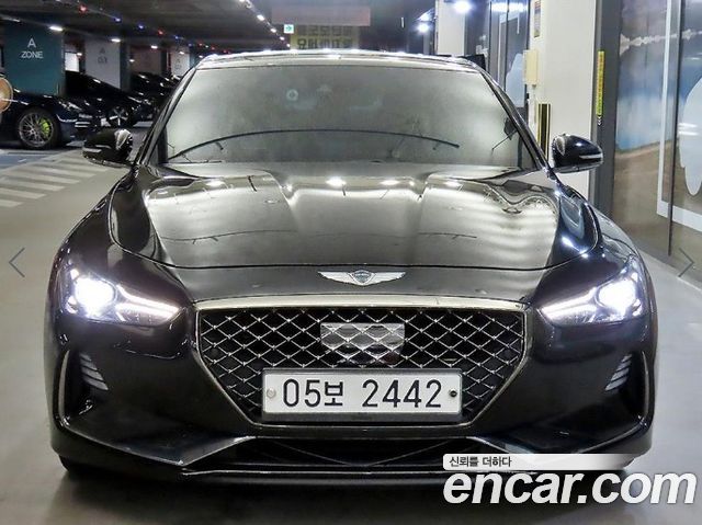 Genesis G70 2019 — photo 2