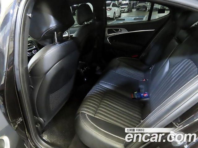Genesis G70 2019 — photo 7