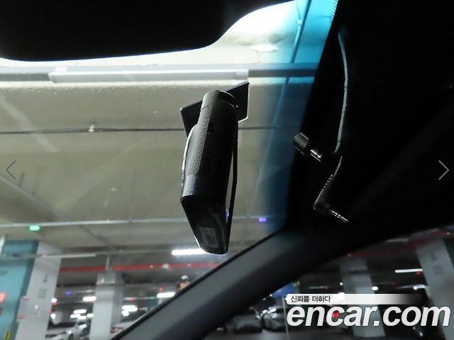 Genesis G70 2019 — photo 16