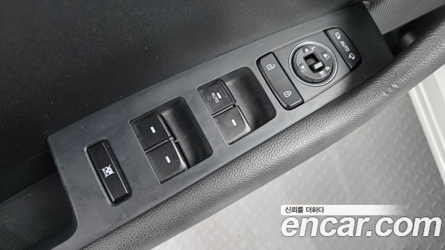 Hyundai Sonata 2016 — photo 11