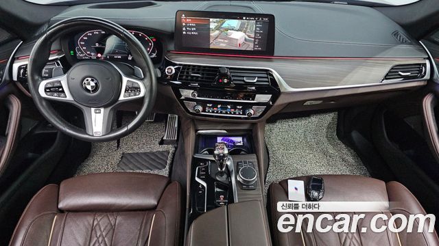 BMW 5-Series 2021 — photo 7