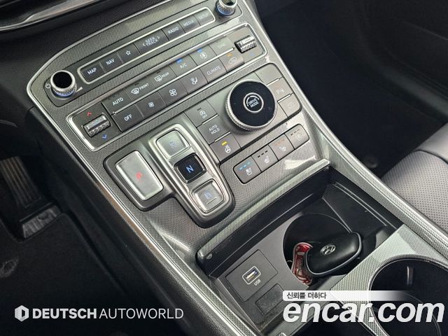 Hyundai Santafe 2021 — photo 9