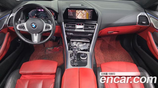 BMW 8-Series 2021 — photo 10