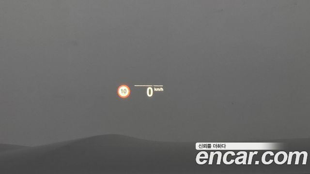 BMW 8-Series 2021 — photo 31