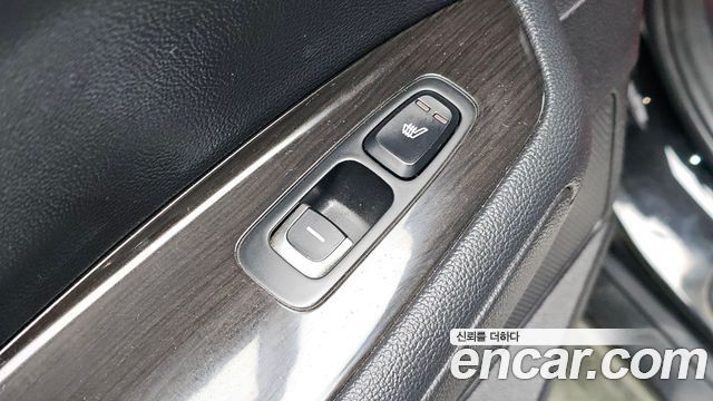 Kia K5 2016 — photo 19