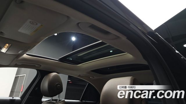 Mercedes-Benz E-Class 2017 — photo 22