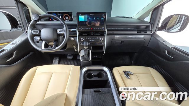 Hyundai Staria 2026 — photo 10
